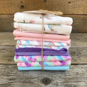 10-Piece Unicorn & Hearts Fat Quarter Bundle